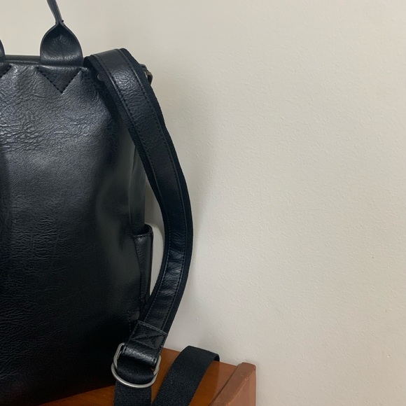 Matt & Nat Black Backpack - Picture 8 of 9